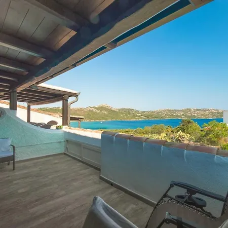 La Terrazza Sul Mare Apartment *